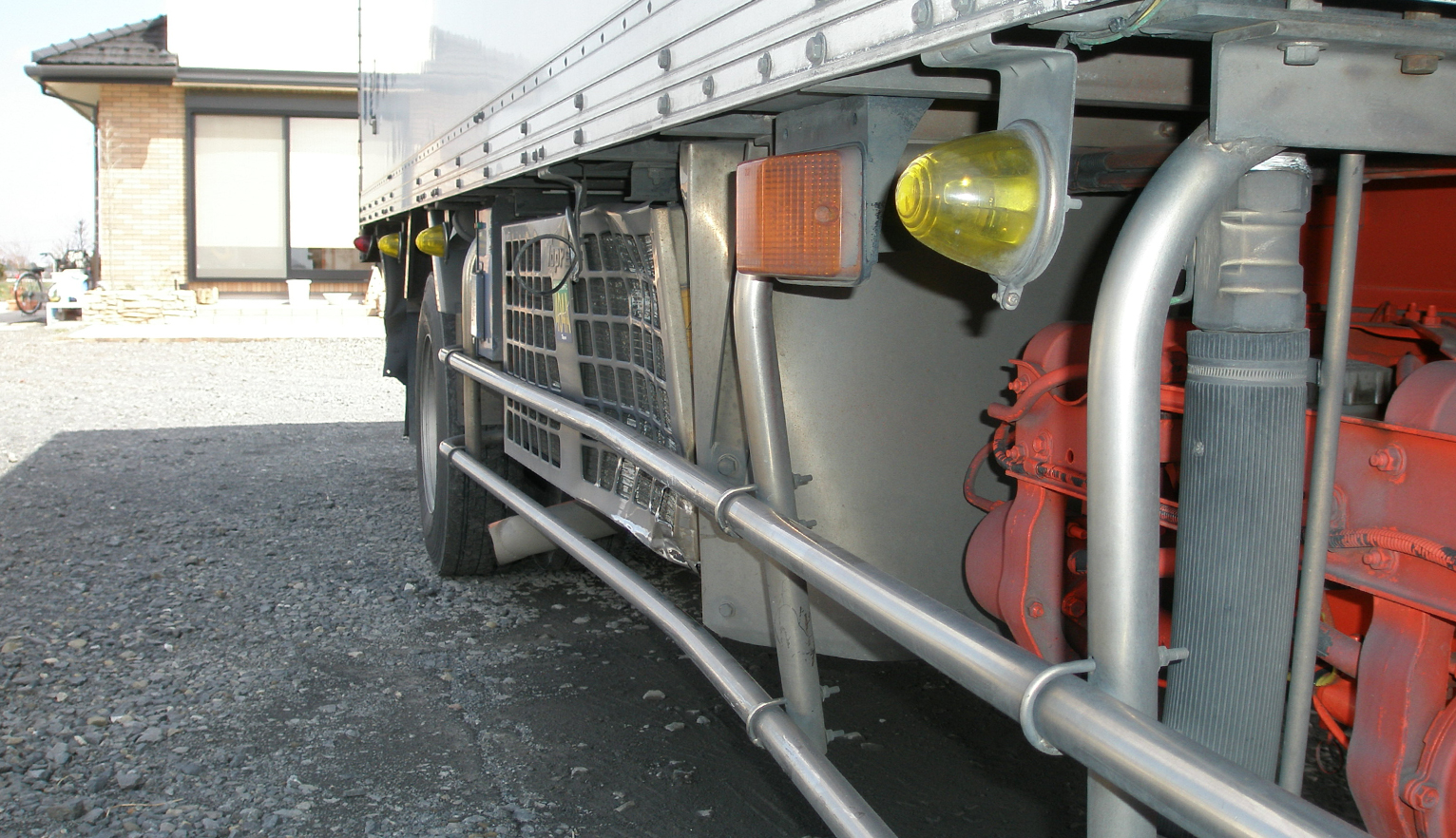 冷凍車総合メンテナンス